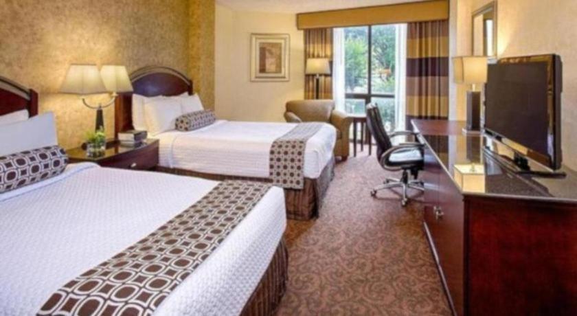 Radisson -
